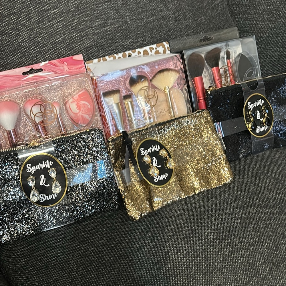 Candie Couture by Margaret Josephs Makeup Beauty 5pc  and Sparkle Shine Purse